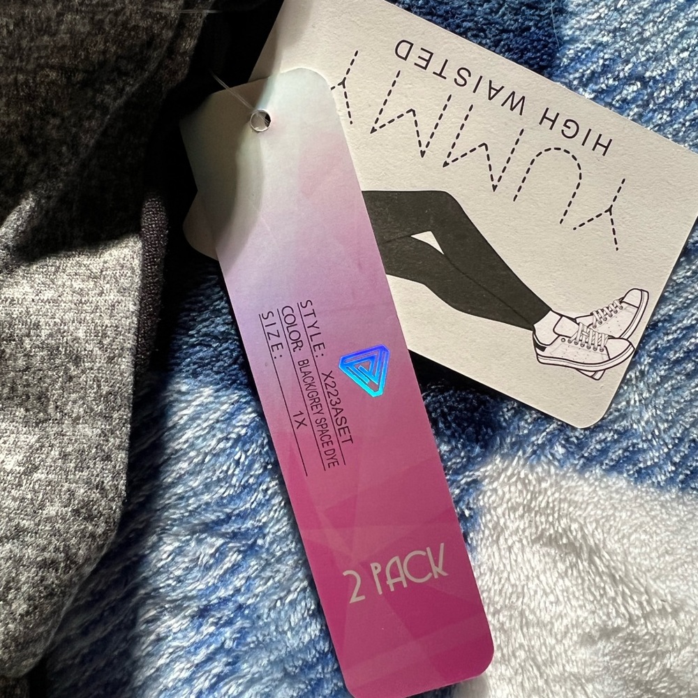 (2) pack of thinner leggings, size 1X - Picture 3 of 3